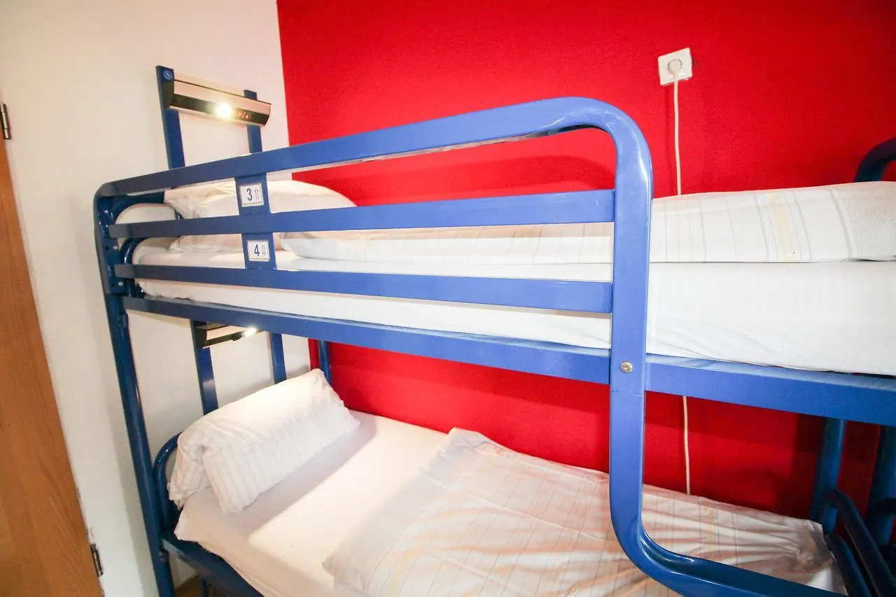THE 4YOU Hostel&Hotel Múnich 0*,