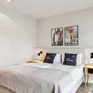 https://schoenhouse-studios.find-berlin-hotels.com