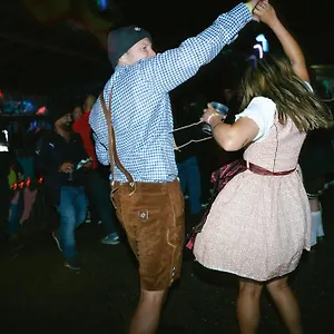 oktoberfest-all-inclusive-camping.com-bavaria.com/