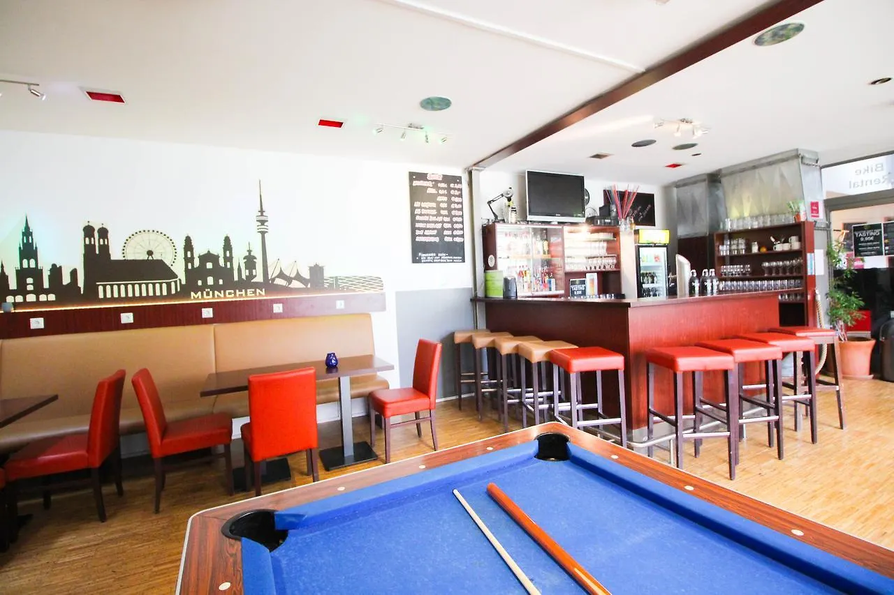 The 4You Hostel & Hotel Munich 0*,